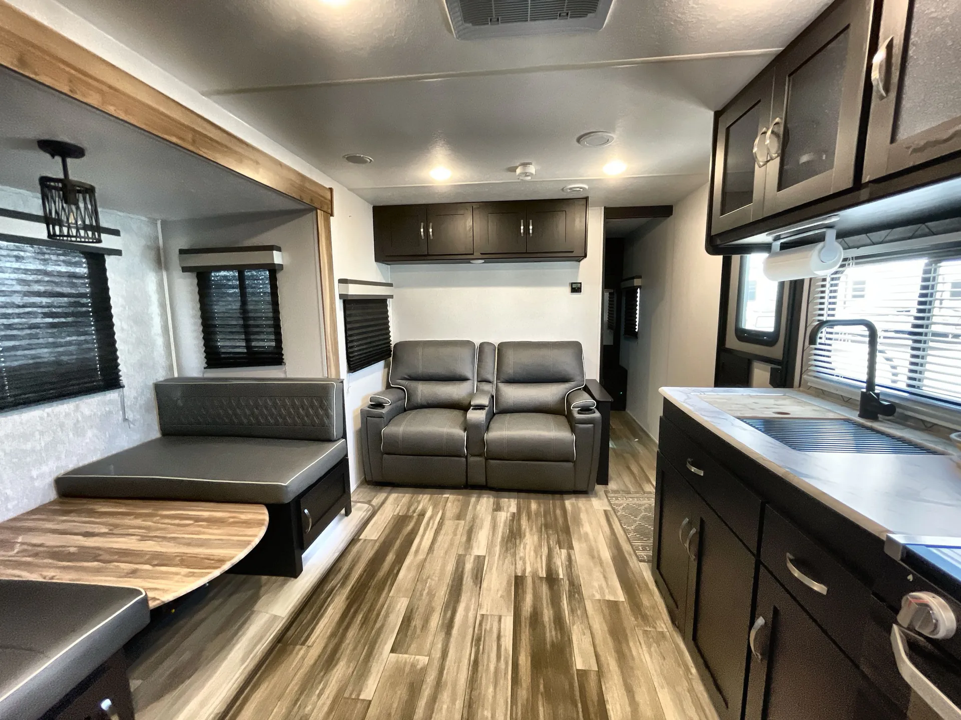 2023 Coachmen Freedom Express Ultra Lite 252RBS — living area main