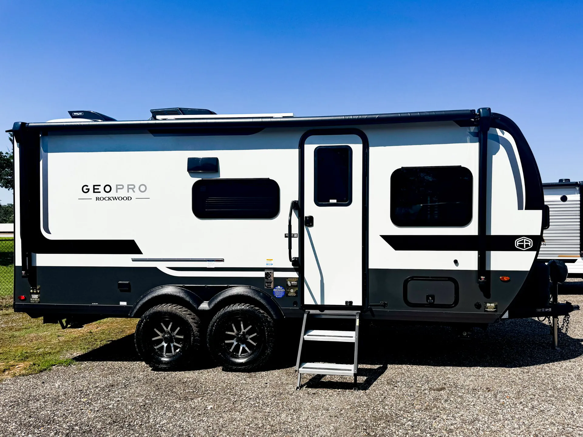 2027 Forest River Rockwood Geo Pro G20SBH - Photo 2