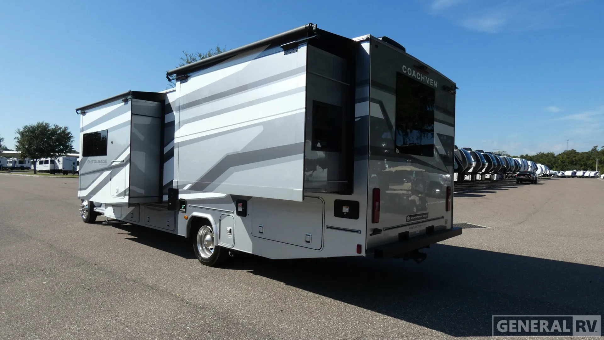 2026 Coachmen Entourage 330DS - Photo 4