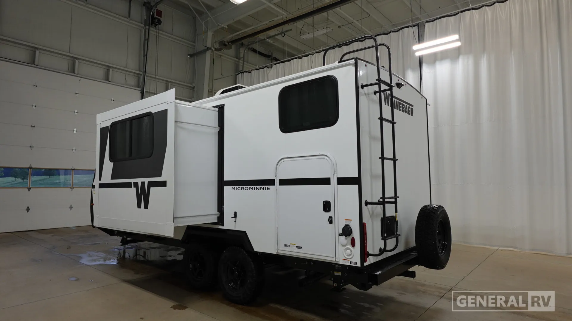 2027 Winnebago Micro Minnie 2200MBH - Photo 4
