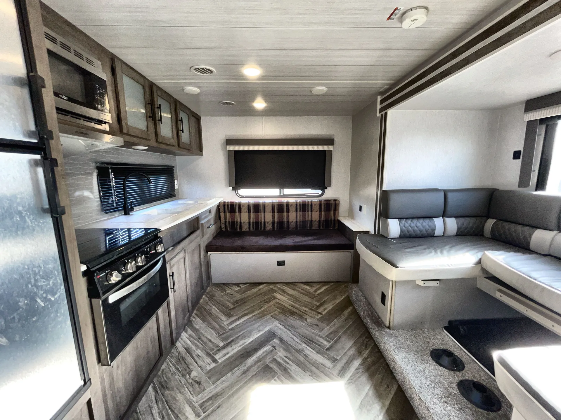 2022 Forest River Salem Cruise Lite 241RLXL — living area main