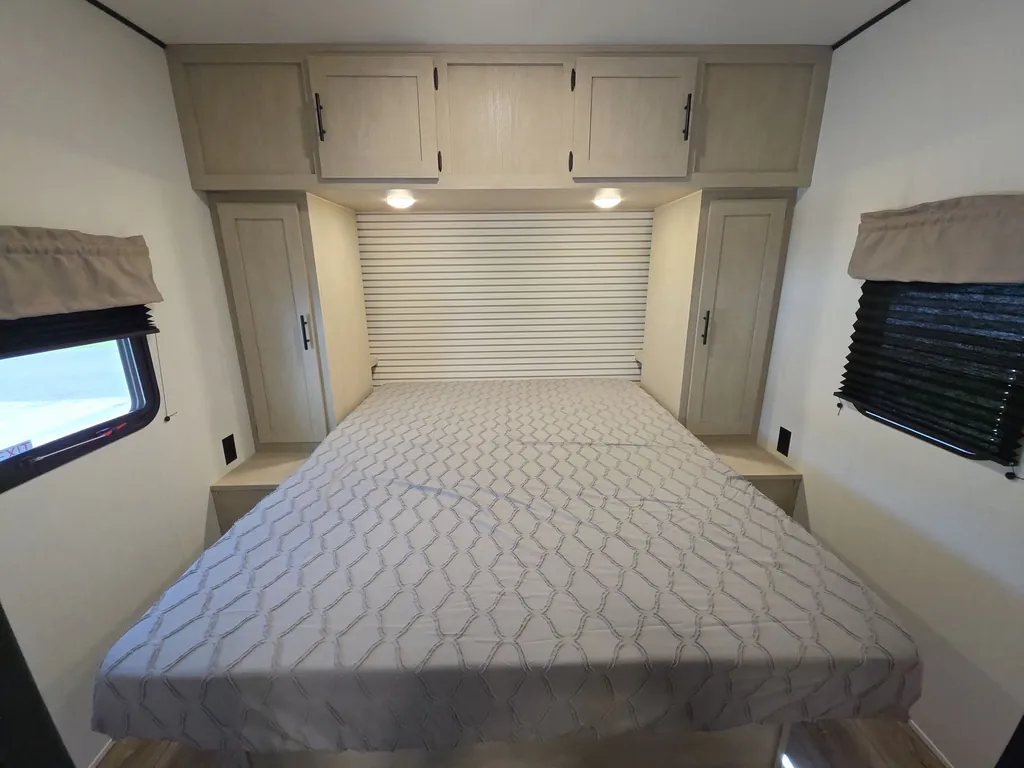 2026 Shasta RVs i-5 Edition 526RBS, Photos photo 19