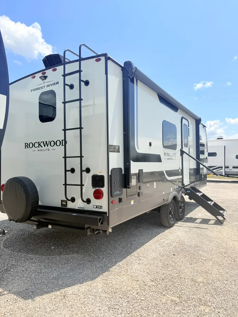 2027 Forest River Rockwood Mini Lite 2523MBR - Photo 3