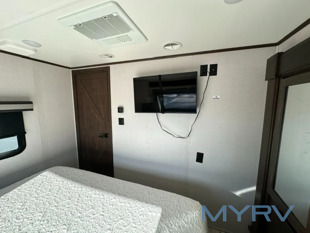 2021 Forest River XLR Nitro 351, Photos photo 29