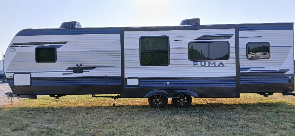 2025 Palomino Puma 337BH, Photos photo 6