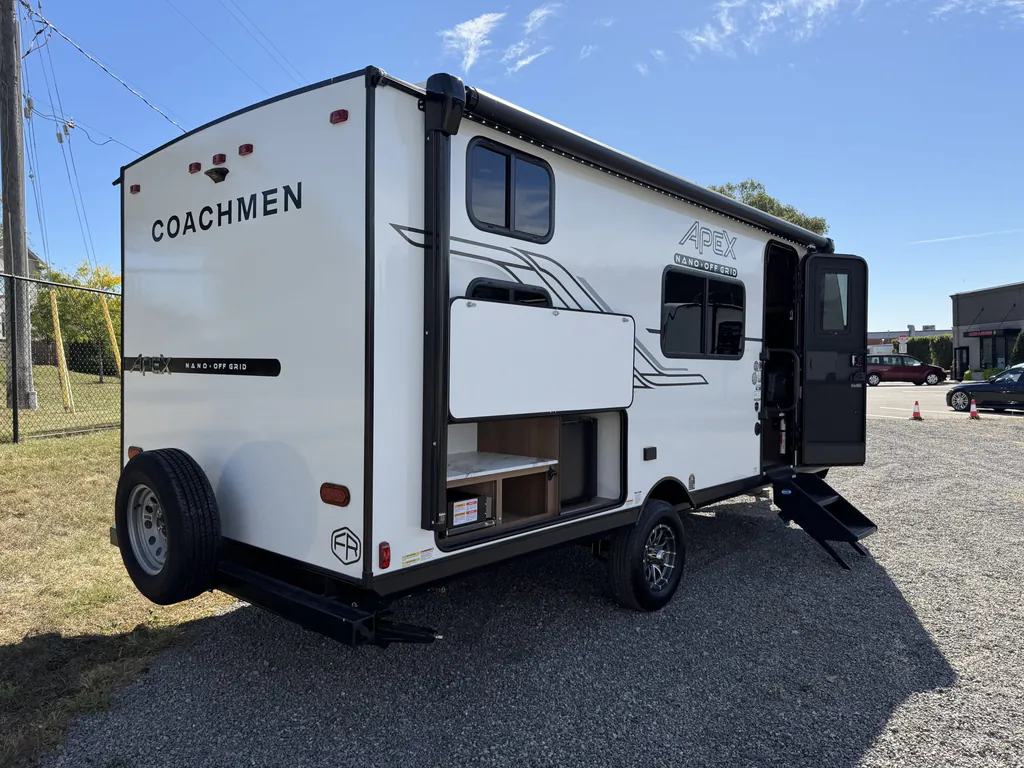 2027 Coachmen Apex Nano 186BH, Photos photo 4