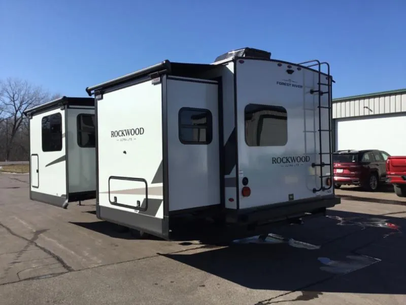 2026 Forest River Rockwood Ultra Lite 2619FK - Photo 4