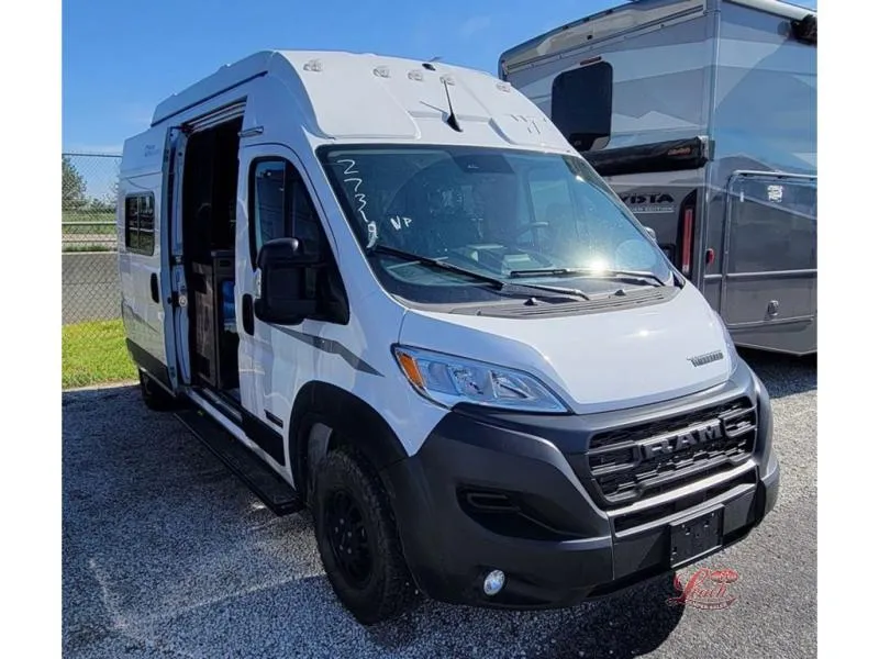 2025 Winnebago Solis NPF 59P - Photo 4