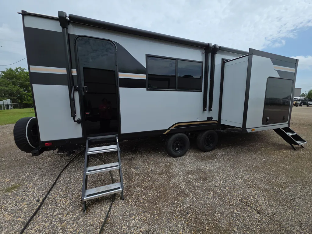 2026 Forest River Vibe Extreme Lite 2500FIK, Photos photo 4