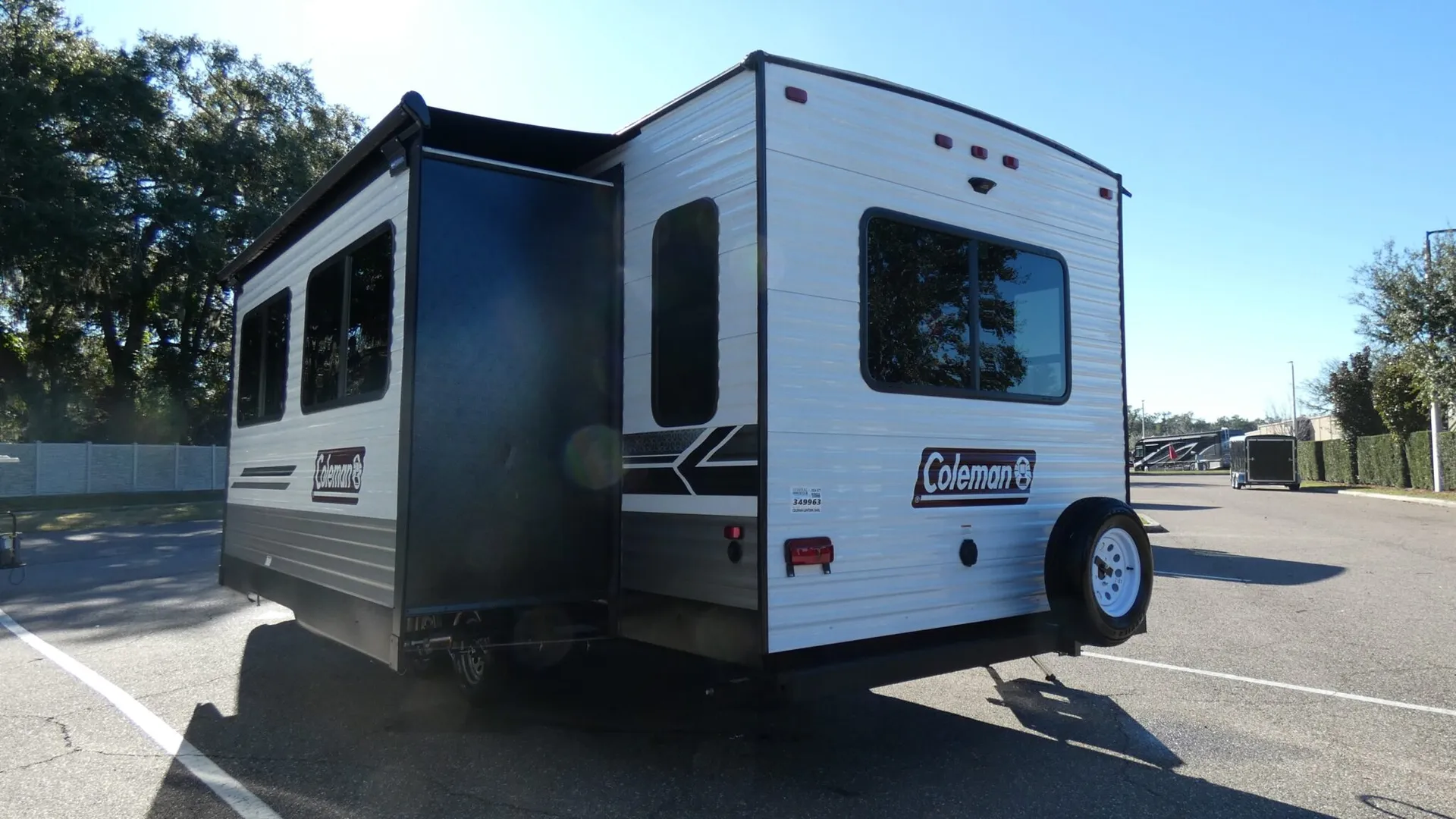 2024 Dutchmen Coleman Lantern  264RL - Photo 4