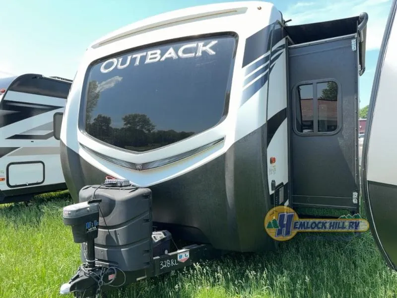 2020 Keystone Outback 328RL - Photo 4