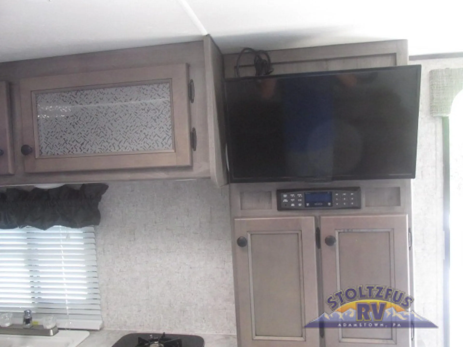 2020 Coachmen Apex 213RDS - Photo 3