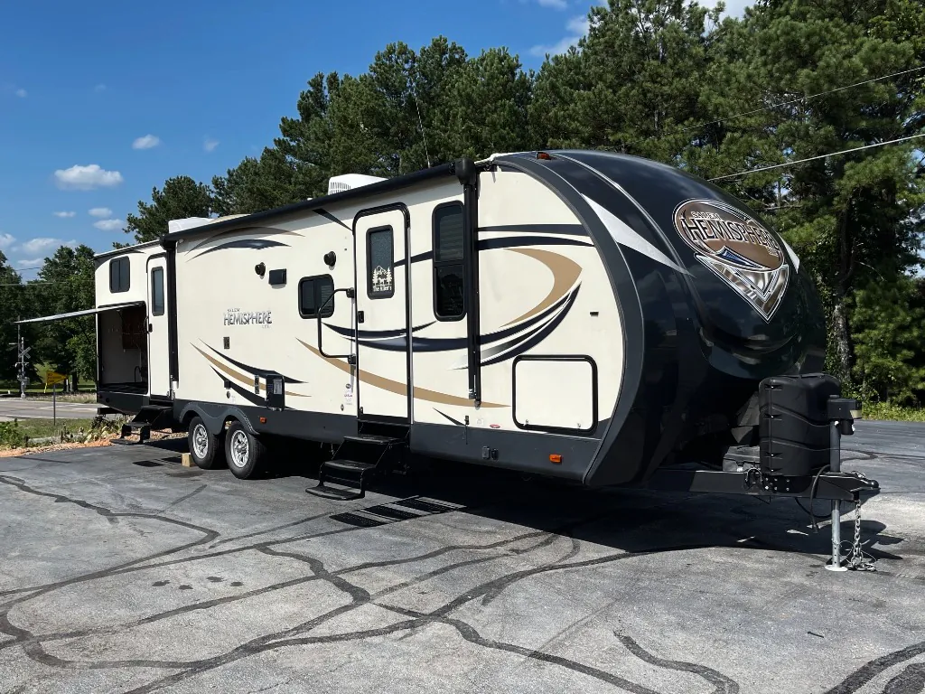2017 Forest River Salem Hemisphere Lite 312QBUD - Photo 2