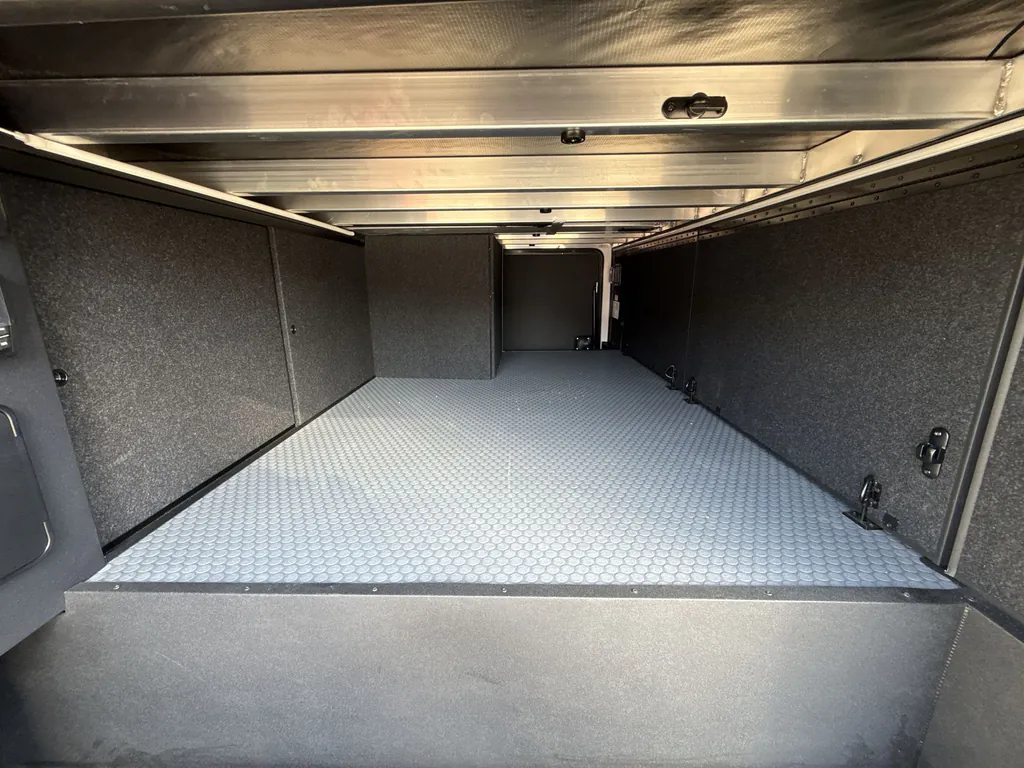 2027 Brinkley Model G 3970, Photos photo 42