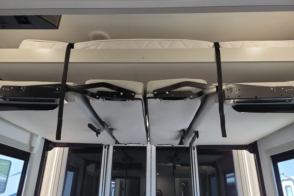 2025 Brinkley Model G 3500, Photos photo 43