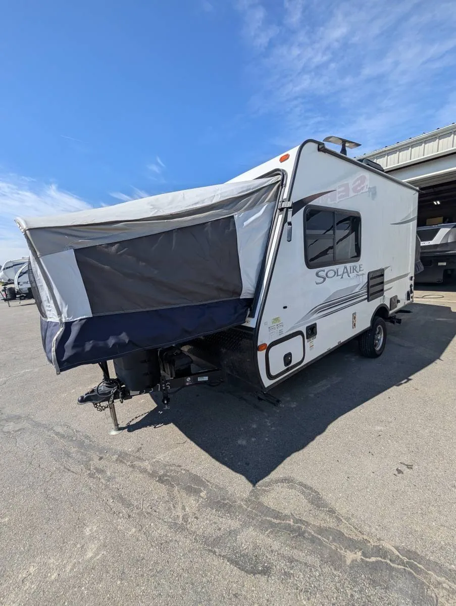 2021 Palomino Solaire 147X - Photo 4