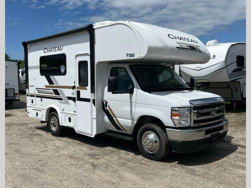 2027 Thor Motor Coach Chateau 19X - Photo 2