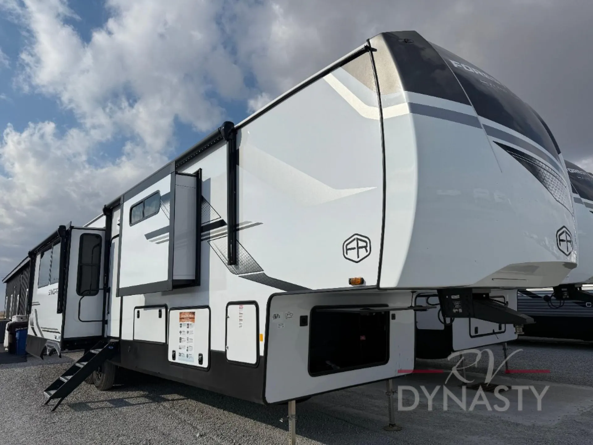 2026 Forest River Sandpiper 3800RK