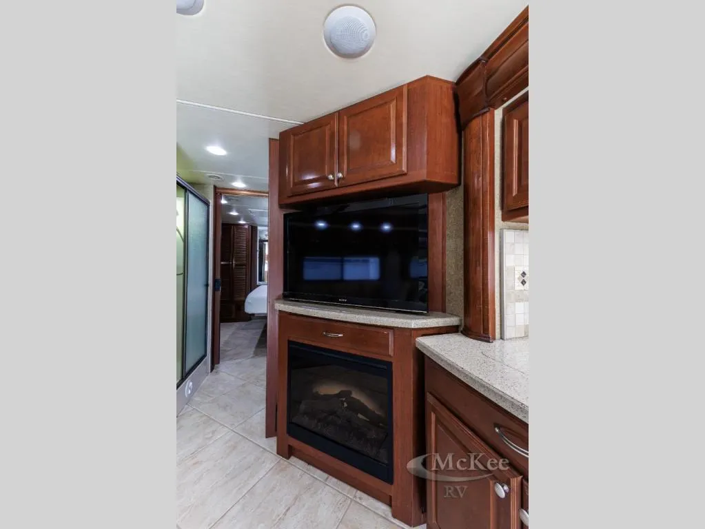 2013 Thor Motor Coach Tuscany XTE 36MQ - Photo 3