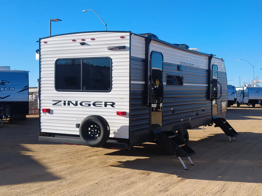 2026 CrossRoads Zinger 260RL, Photos photo 4