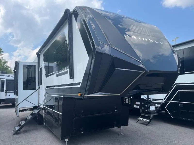 2026 Brinkley Model G 3250 - Photo 2