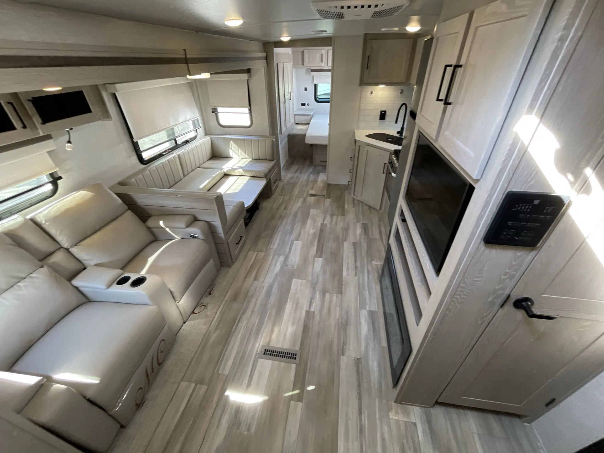 2023 Forest River Rockwood Ultra Lite 2706WS — living area main