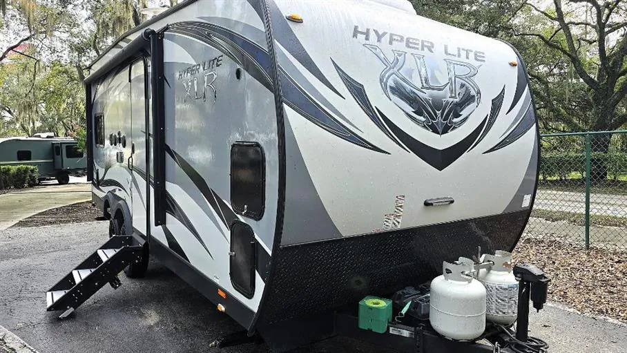 2016 Forest River XLR Hyperlite 18HFS - Photo 2