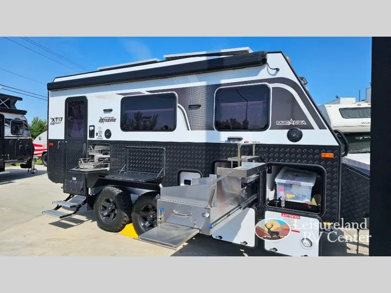 2027 MDC USA XT Expedition Series New    XT17HRT Family Off-Grid Extreme - Main photo
