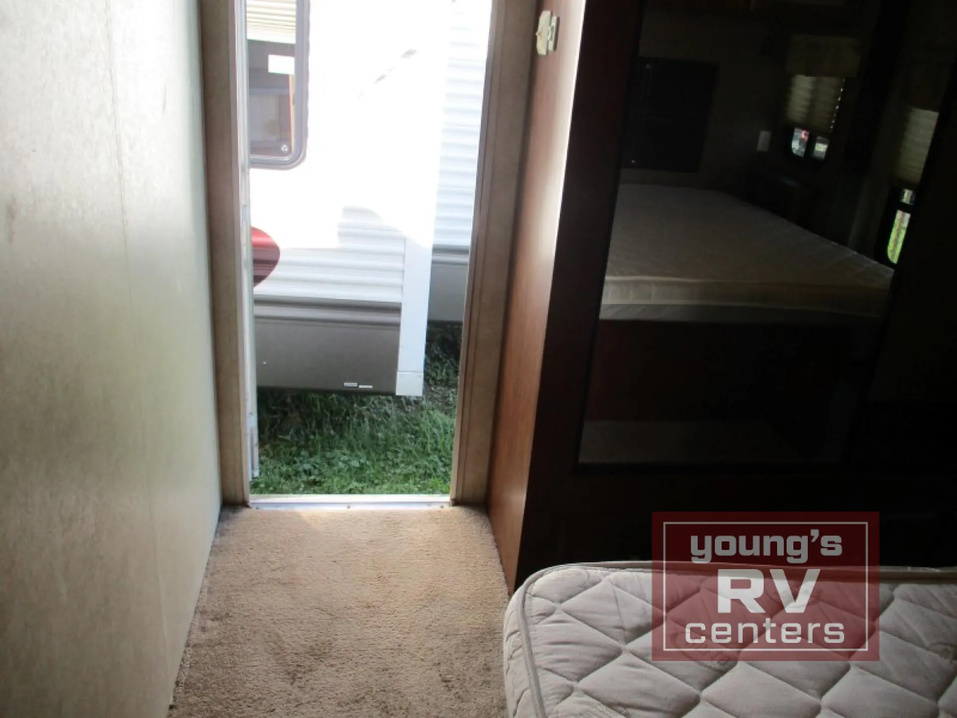 2016 Forest River Salem Villa 353FLFB — Photo 7