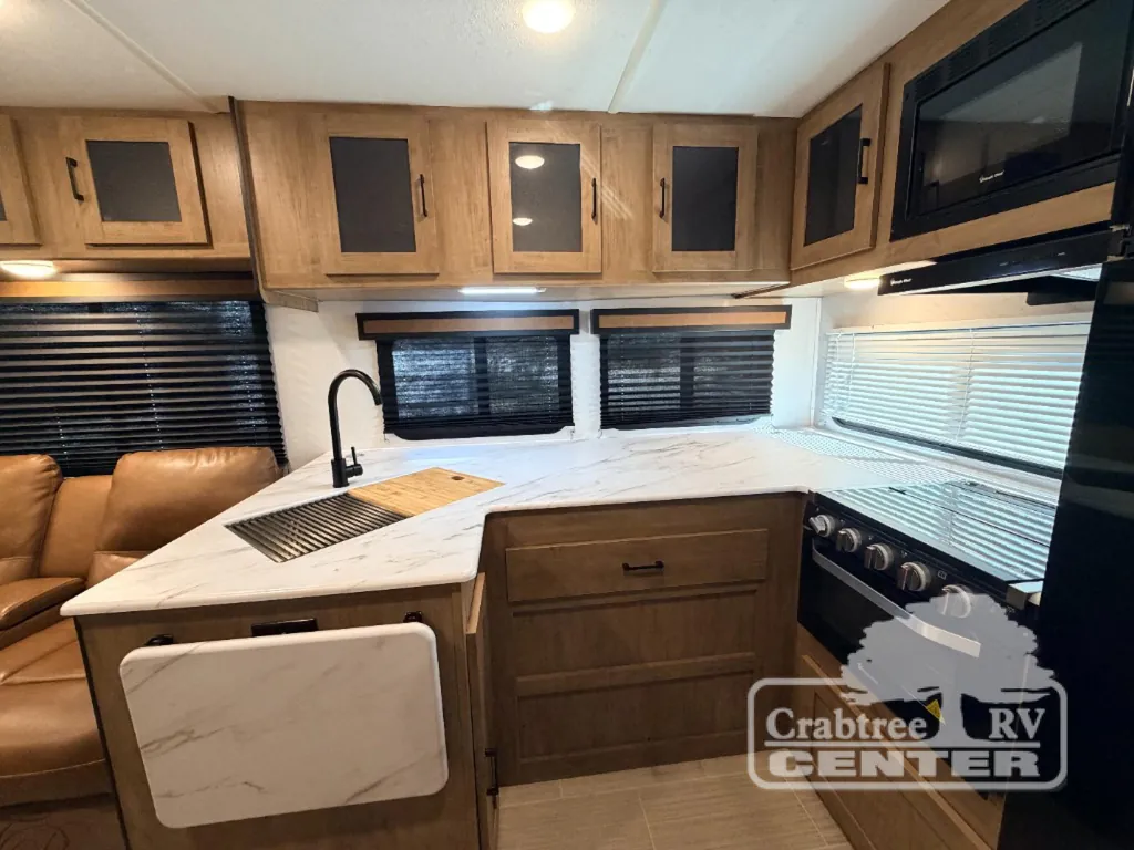 2024 Coachmen Freedom Express Ultra Lite 274RKS, Photos photo 12