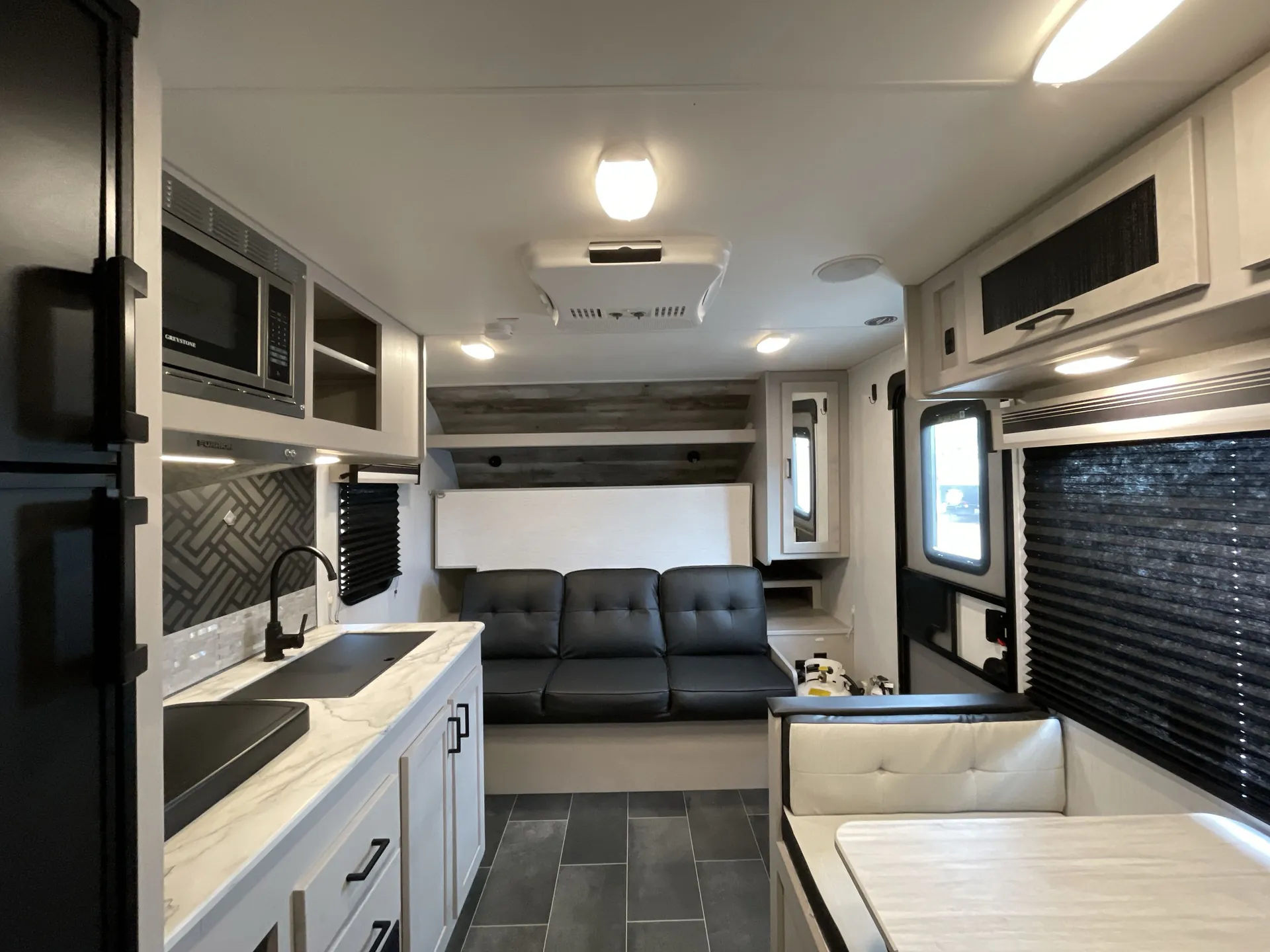 2022 Heartland Mallard T180BH — living area main