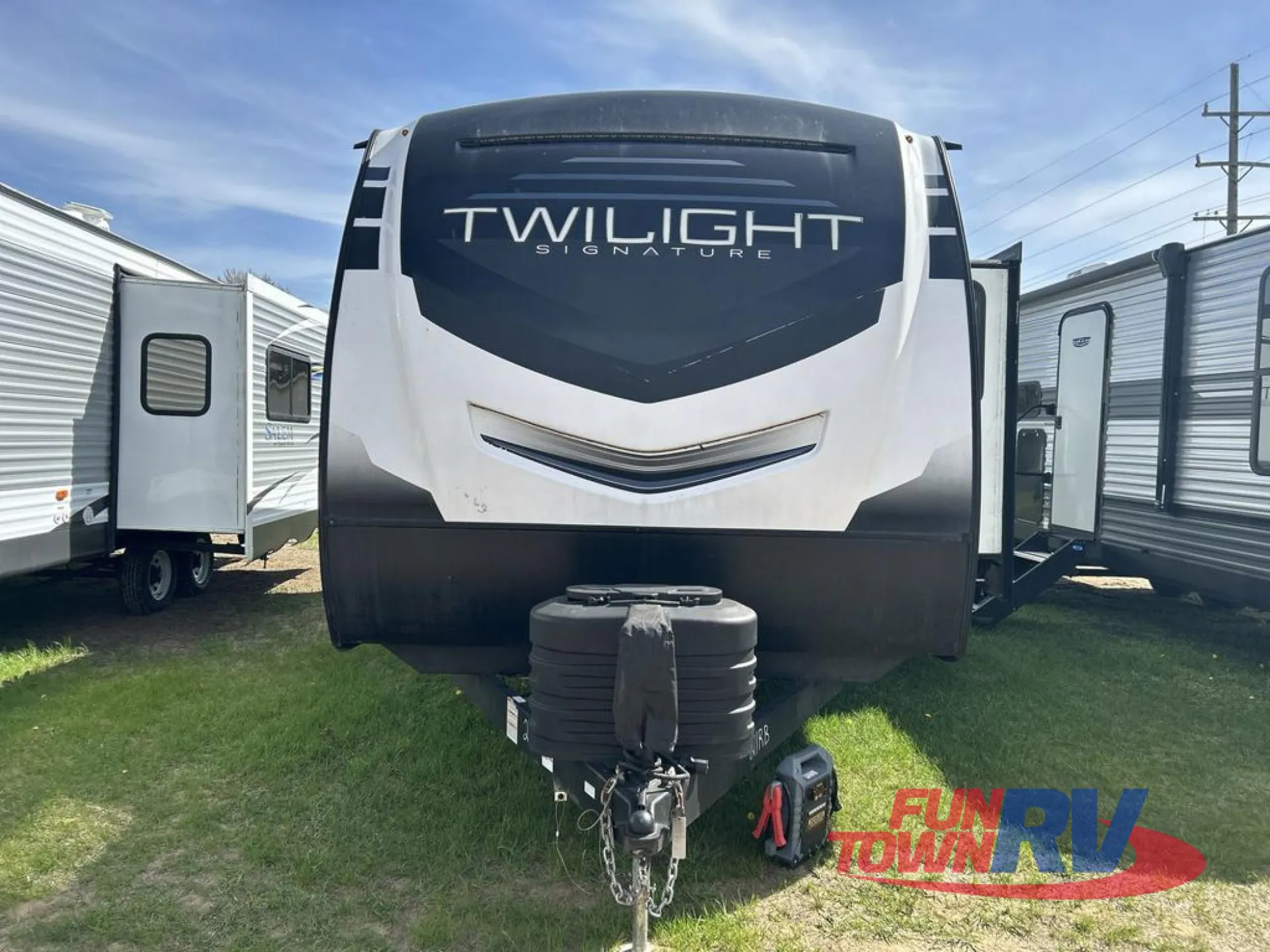 2024 Cruiser RV Twilight Signature 21RB - Photo 4
