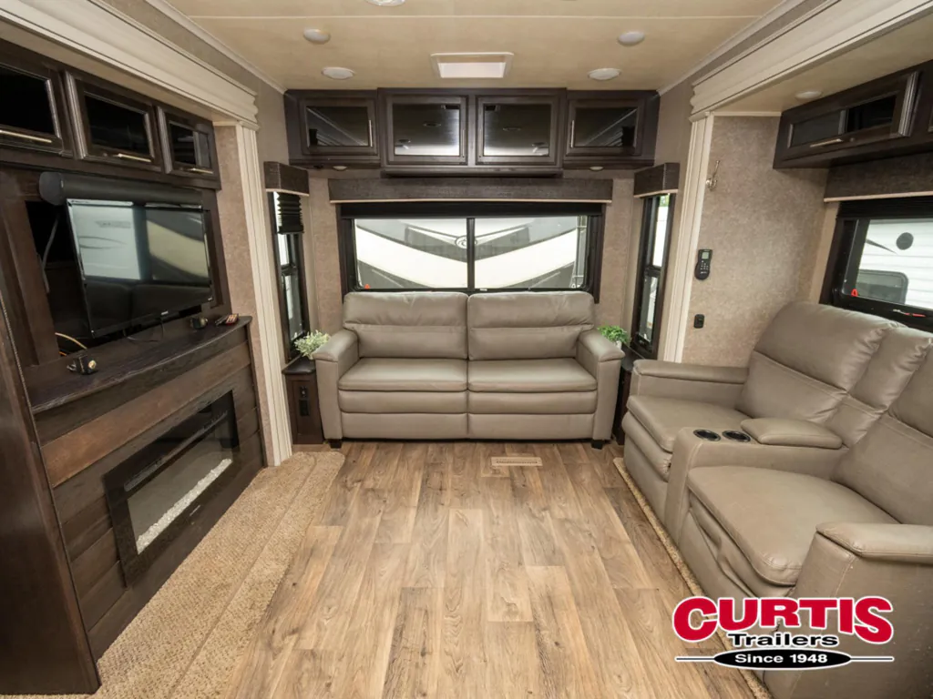 2019 Jayco Eagle 322RLOK, Photos photo 9