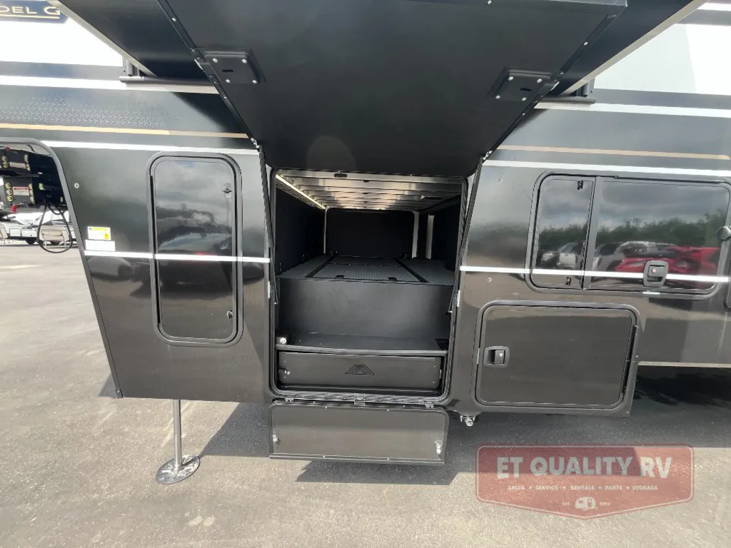 2026 Brinkley Model G 4150, Photos photo 8