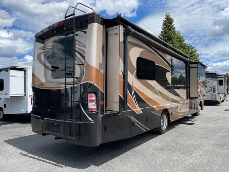 2016 Damon Challenger 37KT - Photo 2