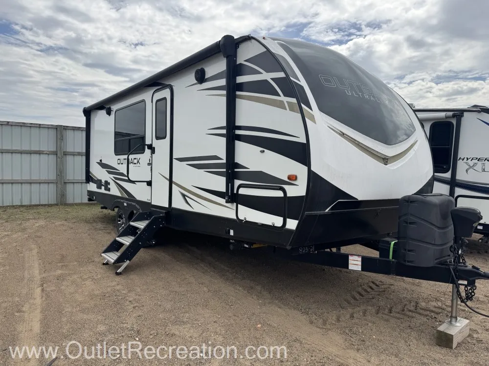 2021 Keystone Outback Ultra-Lite 221UMD - Photo 2