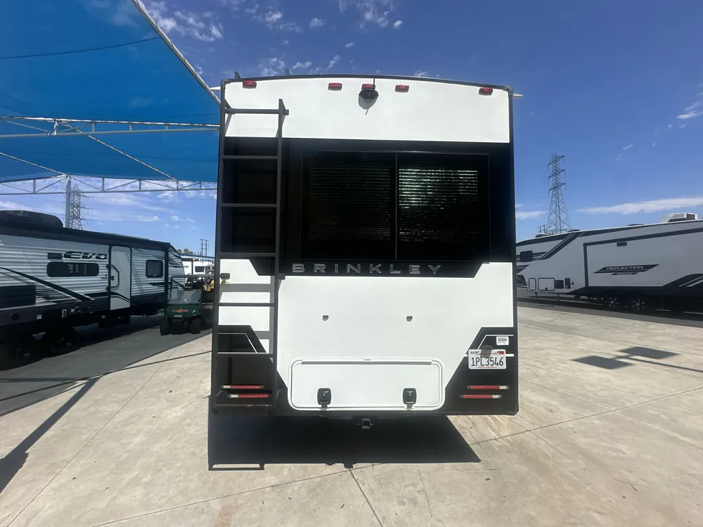 2025 Brinkley Model Z 3515, Photos photo 4