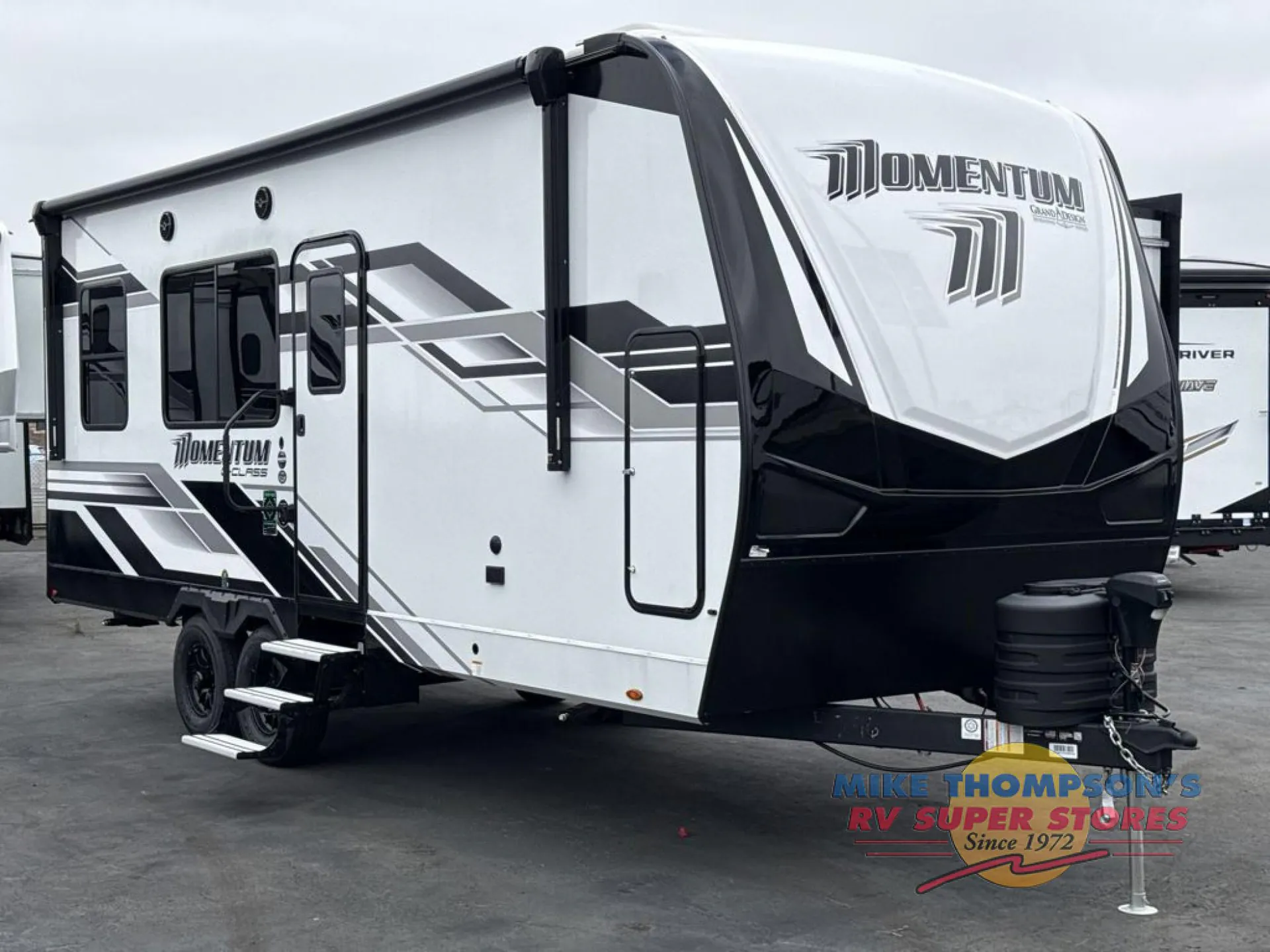 2027 Grand Design Momentum G-Class 21G