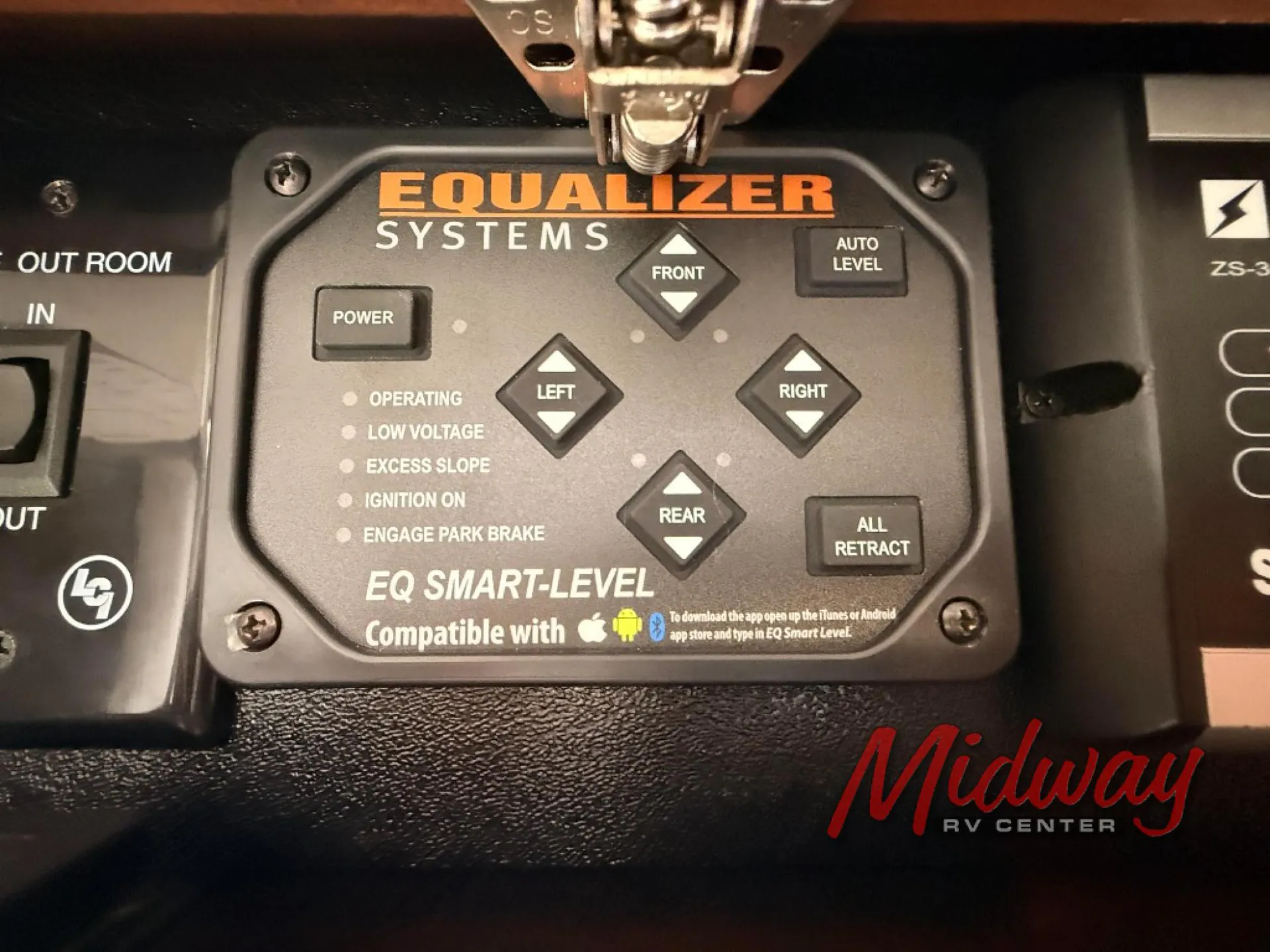 2021 Regency Ultra Brougham 25TBS - Photo 3