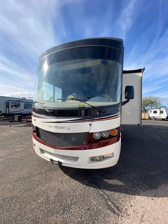2013 Forest River Georgetown 360DS - Photo 2