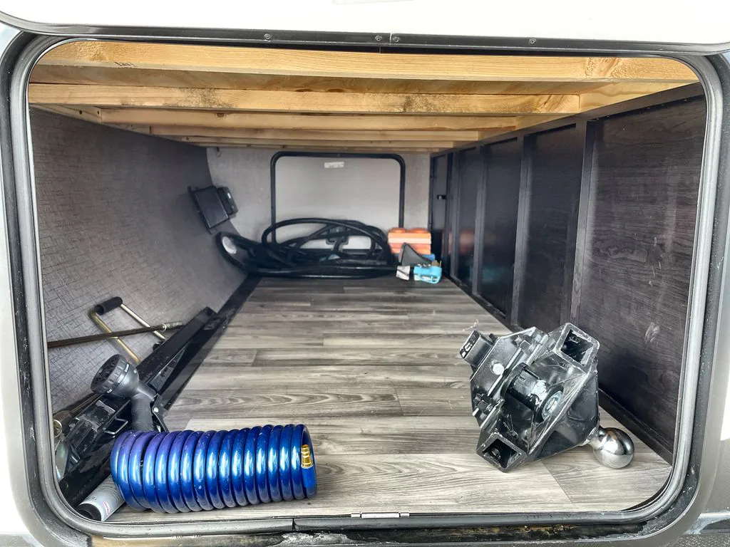 2023 Starcraft GSL 275RLS - Photo 4