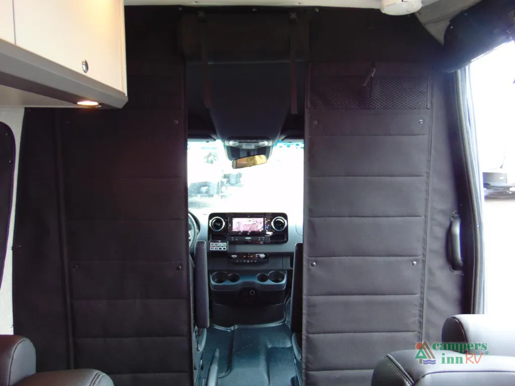 2024 Outside Van Approach 170, Photos photo 20
