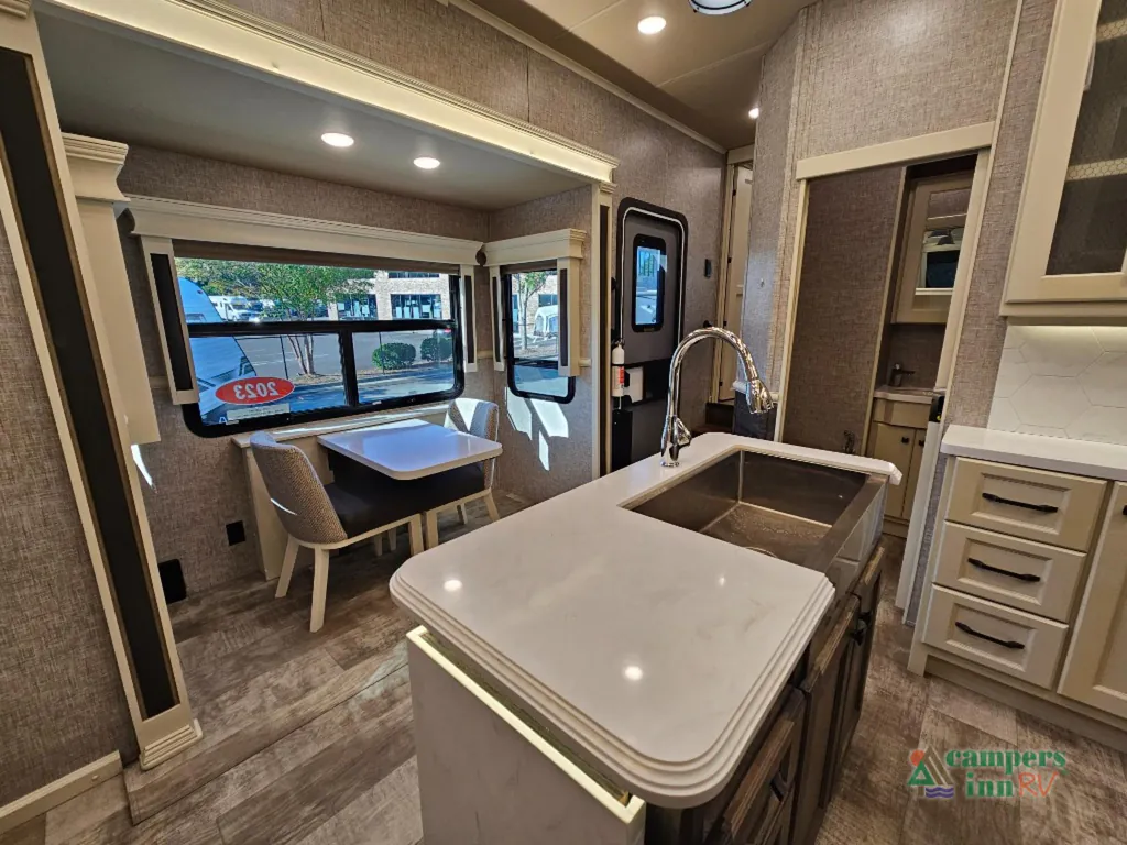 2023 Vanleigh Beacon 41FLB, Photos photo 3