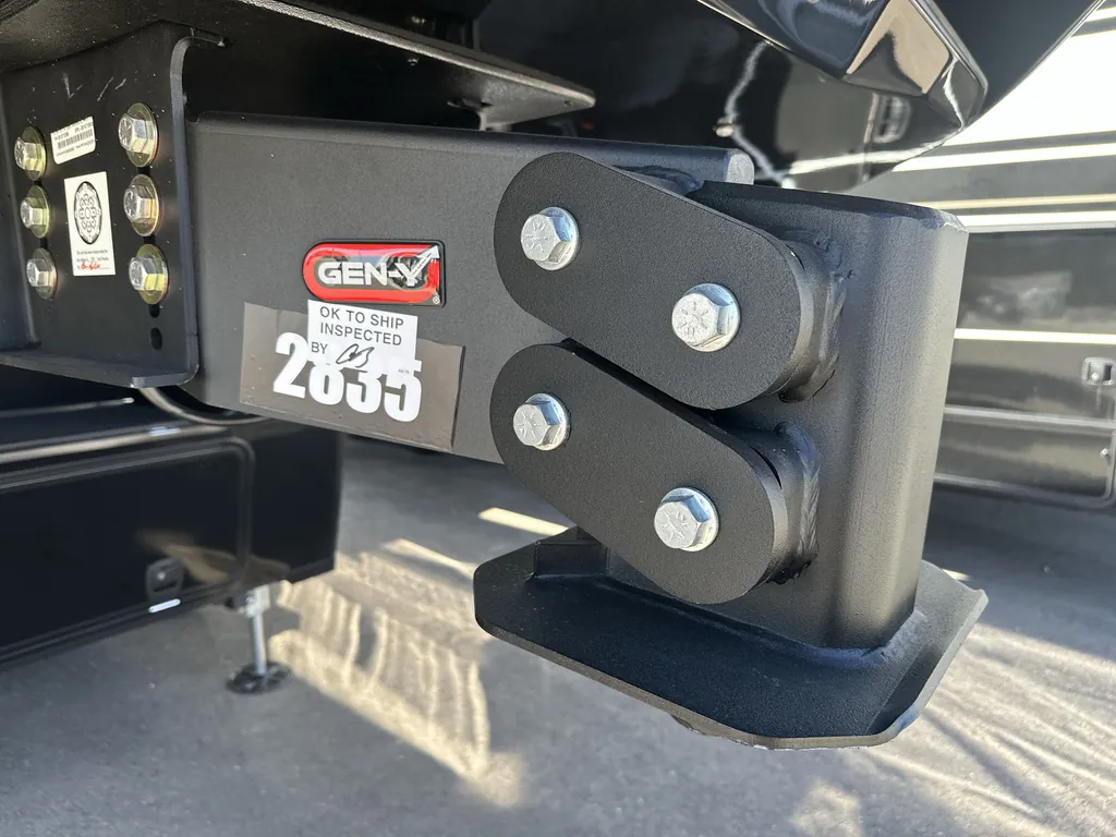 2026 Brinkley Model G 4100, Photos photo 11