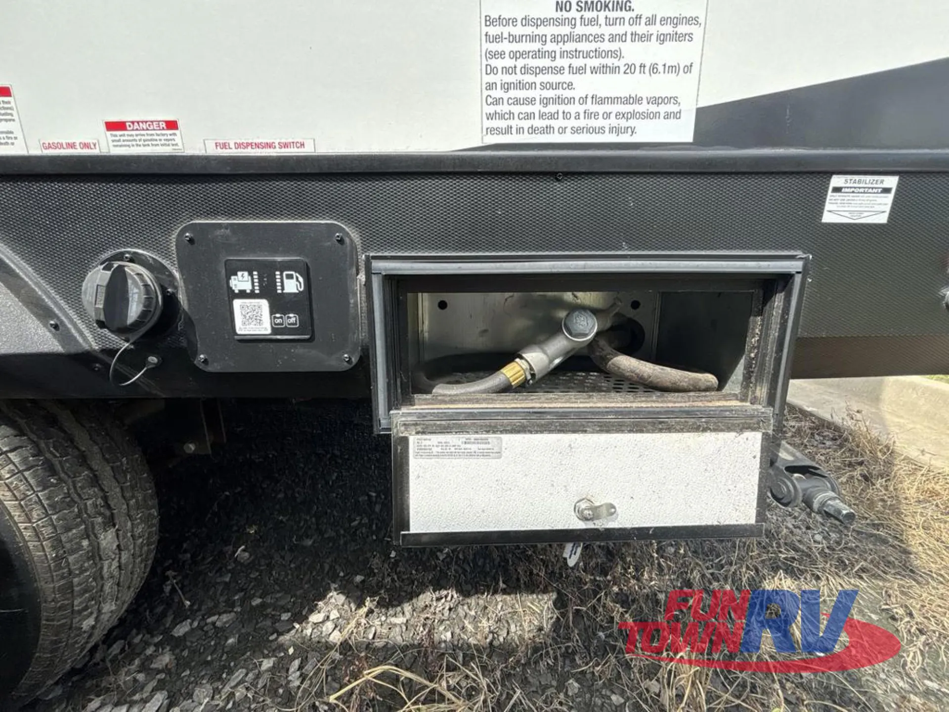 2019 Forest River XLR Hyperlite 19HFS - Photo 4
