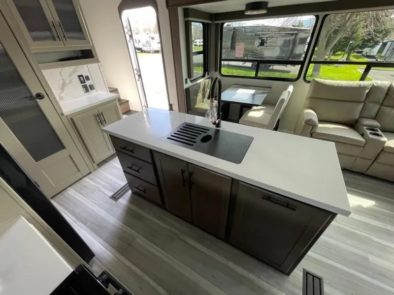 2026 Keystone Cougar 316RLS - Photo 4