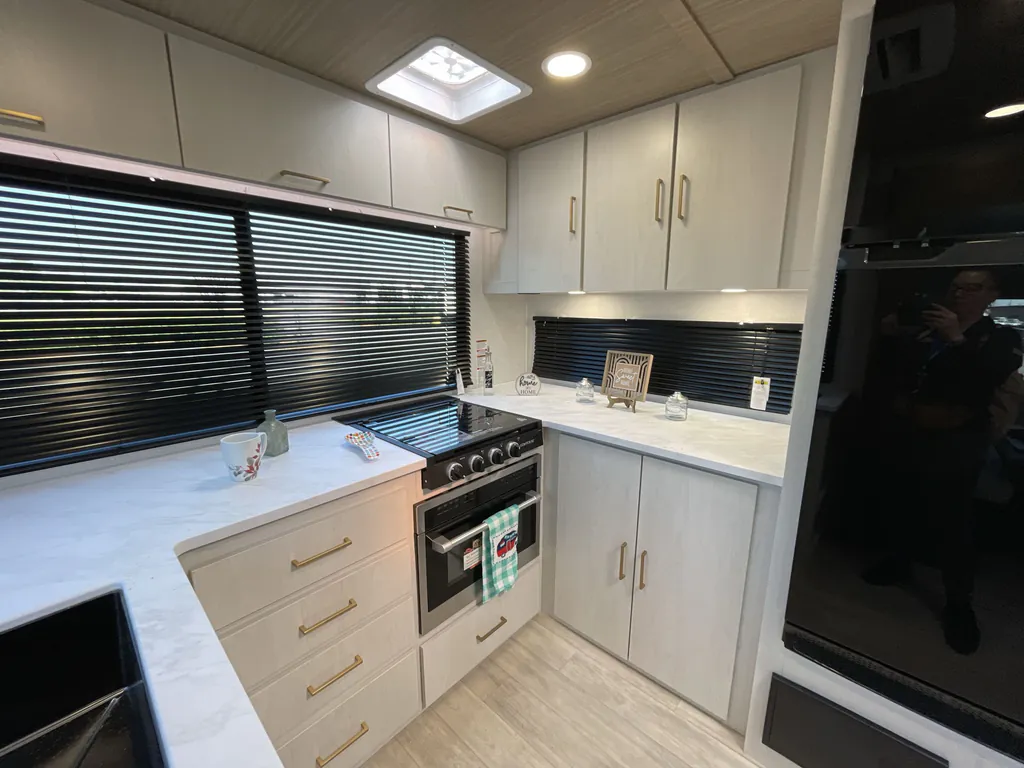 2026 Forest River Vibe 3400SB, Photos photo 12
