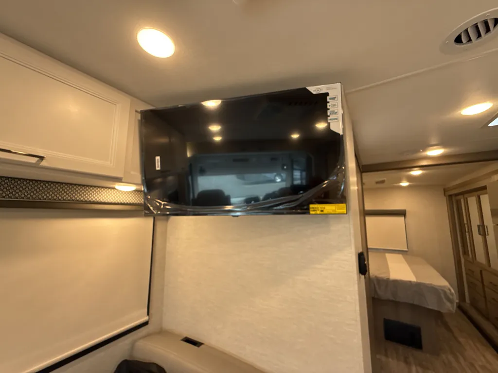 2026 Thor Motor Coach Freedom Traveler A29, Photos photo 14