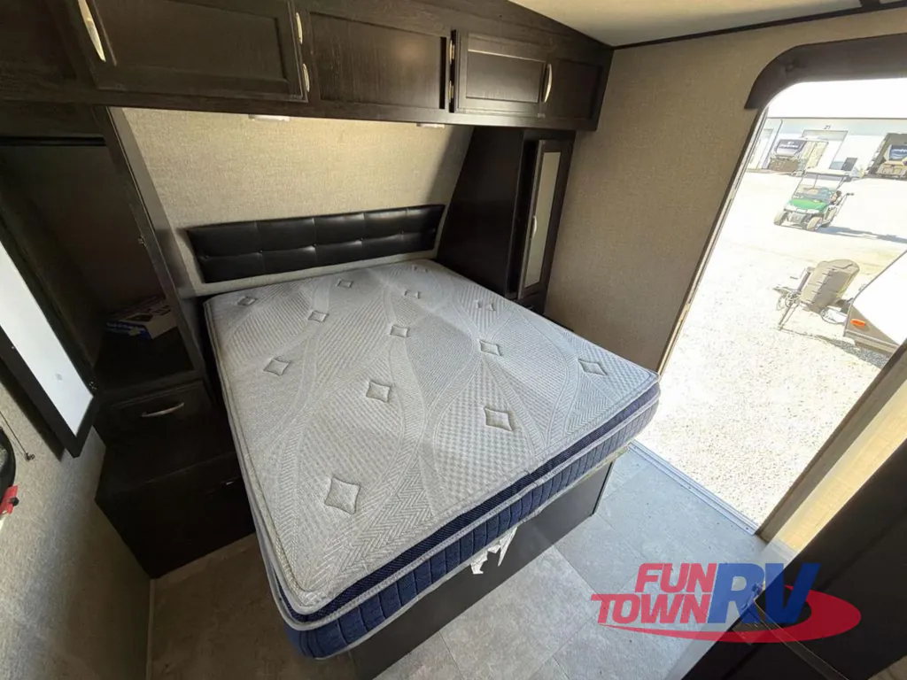 2019 Grand Design Imagine 2800BH, Photos photo 16