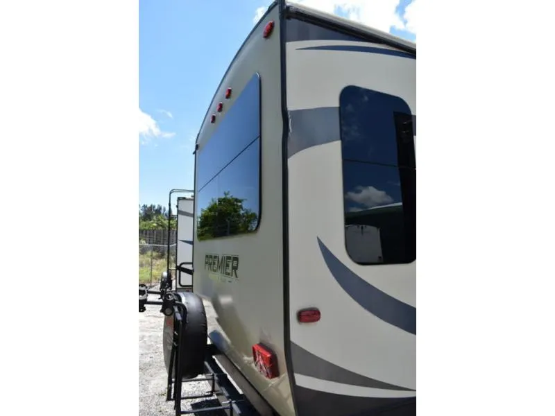 2018 Keystone RV Bullet 30RIPR - Photo 4